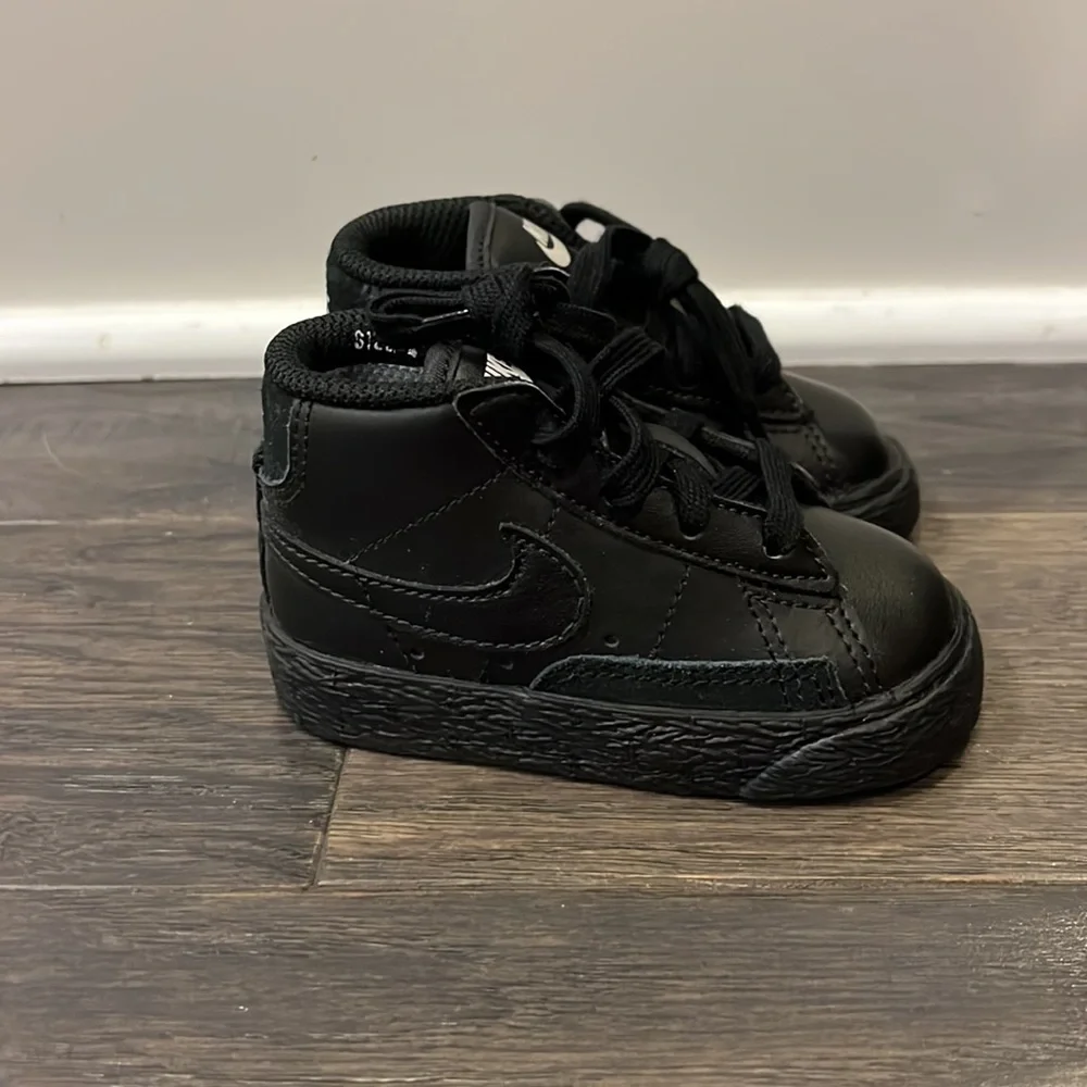 Nike Blazer Mid TD toddlers Infant Shoes Sneakers black 375492 001 new Size 4C 4
